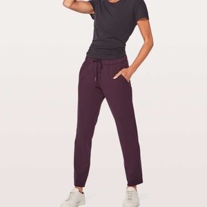 Lululemon On The Fly Joggers Plum